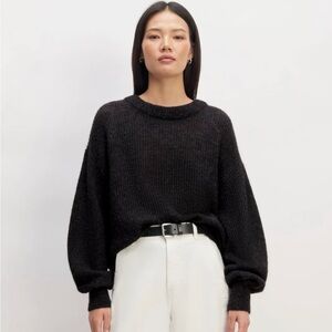 Everlane Cocoon Crew in Heather Black